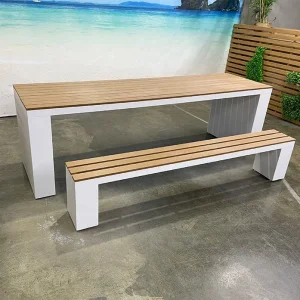 Outdoor Picnic Bench