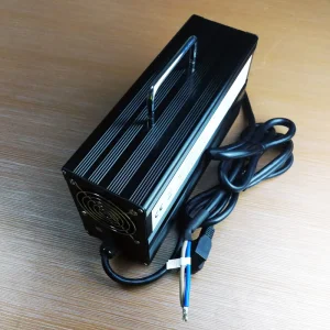 Full Automatic Intelligent 48V 36A/37A/38A/39A/40A Smart /Universal Lead Acid Battery Charger DC 58.8V Customized for /EV/Electric Toolswireless Monitoring