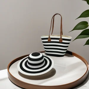 Versatile Straw Bag