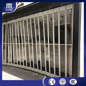 Aluminum Curved Frame Crystal Transparent Clear Full View PC Accordion Folding Sliding Door for Shopfront Store Front Shopping Mall