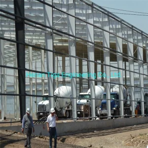 Versatile Design Agricultural &amp; Farm Prefabricated Buildings/Steel Garages