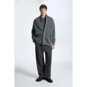 Wholesale Customized Men Luxury Wool Knitted Sweater Buttoned Cardigan Coat