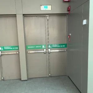 Commercial Fireproof Metal Push Bar Emergency Exit Device Steel Door with Durable Hardware