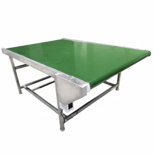 Pvc Conveyor Belt Green Portable Mini PVC Cargo Conveyors for Warehouse and Retail Industries Industrial Use Belt Transporting