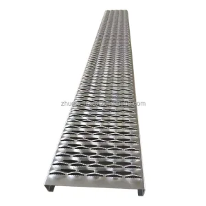 Heavy Load Mild Steel Serrated Perforated Walkway Sheet Round Hole 6.0mm Industrial Grade Drainage System Outdoor Floor Coated