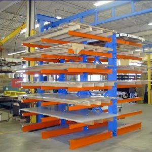 Estantería cantilever de almacén con brazo
