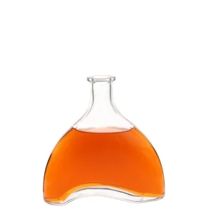 China 700ml Clear Whiskey XO Glass Bottle Supplier, Suppliers