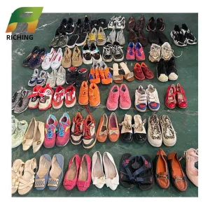 Paquete de zapatos de tacón alto