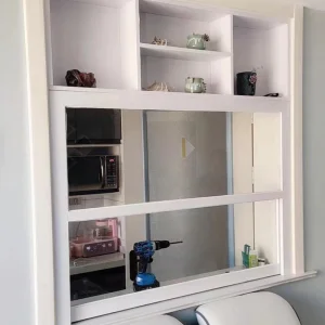 Luxury Aluminum Vertical Sliding Window Electric Lift up and Down System and UV Resistant Window