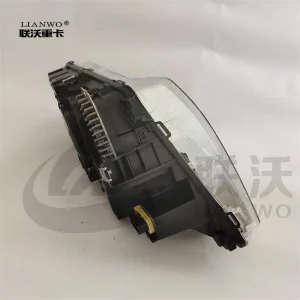 24V Farol Dianteiro de Cabeça de Chrome para Caminhão Pesado Vlv 21221130r