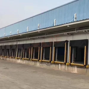 Adjustable Galvanized Steel Frame Sectional Industrial Dock Seal Sponge