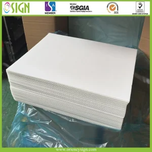 Customized Size White UV Treatment PP Corrugated Coroplast Plastic Hollow Sheet Board for UV Printer Advertisement