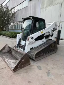 Bobcat T770 Crawler Loader
