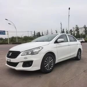 Changan Suzuki Alivio Used Sedan Manual 5 Seats Used Toyota Petrol/CNG Car