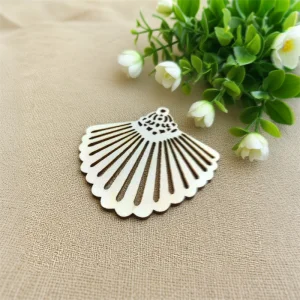 Handmade Eco-Friendly Wooden Flower Puzzle for Children Folk Art Style DIY Painting Toy Wood Crafts for Kids &amp; Home Decor