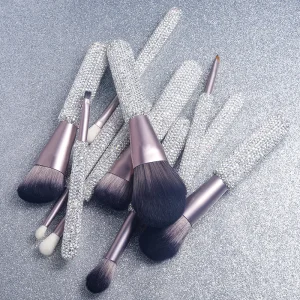 Gracedo 11pcs Custom Logo Diamond Bling Natural Hair Face Makeup Brush Set Pink Red Gift Glitter Luxury Cute