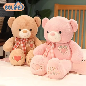 Giant Teddy Bears
