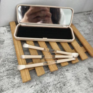 Portable Dual-Ended Boxed Makeup Brush Set Synthetic Hair Concealer and Contour for Face Two-in-One Use