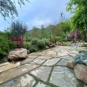 Premium Quality Flagstone Pavers for Outdoor Spaces