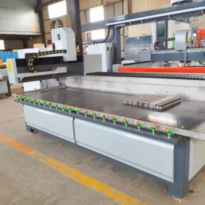The Core Motor Assembly of The 2026 Equipment's First Fully Automatic Three-Axis CNC Glass Milling Machine Is Used for Cutting, Drilling, and Internal Edge Grin
