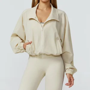 Conjunto de entrenamiento para mujeres, sujetador deportivo con detalle de malla y capris de cintura alta para jogging