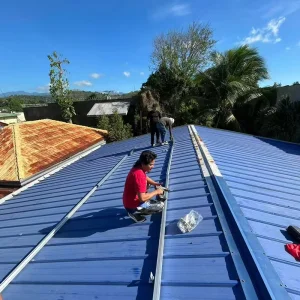 Suporte de Painel Solar de Aço Colorido Não Penetrante Estrutura Solar para Sistema Solar