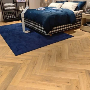 Quick Installation Light Oak Grain Herringbone Style PVC Vinyl Tiles Modern Design Dry Back Glued Floor 2mm Plastic Plank