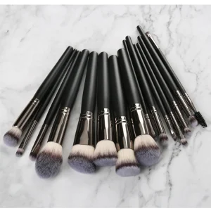 Pincéis Kabuki