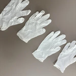 White Nitrile Protective Gloves for Cleanroom and Lab Work