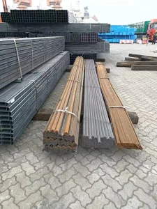 Best Quality A36 Equal Carbon Mild Steel Angle 40X40X4mm Hot Rolled L Shaped Angle Steel Bar Carbon Iron Angle Steel