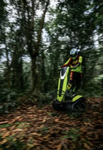 All-Purpose 72V 6kw Electric Tracked Crossover Vehicleetv Tank