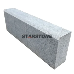 Natural Light Dark Grey Black Red Yellow Marble Granite Basalt Porphyry Kerbstone Cobblestone Flagstone Curbstone Cube Cobble Cubic Paving Paver Tumbled Stone