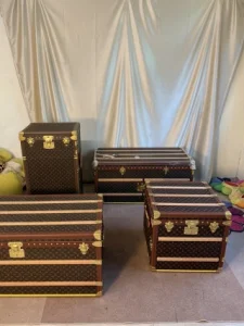 Monogram Table