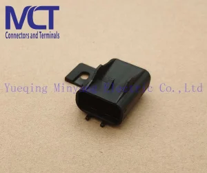 Conector de tapa de fusible automotriz 12033731