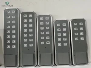 Adjustable Mount Solar Street Light with Dusk Sensor for Outdoor Fence