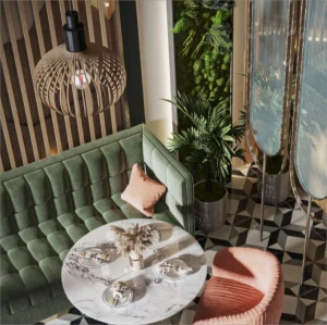 Customized Restaurant Set