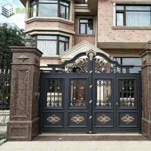 Aluminum Gate Courtyard