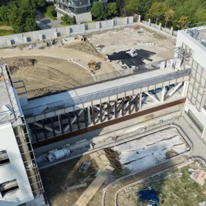 Superior Load-Bearing Prefabricated Customized ISO EU Steel Structure Box-Shaped Column Linking Corridor for Modern Campuses.