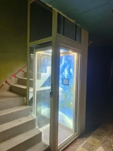 Berlin Multi-floor Lift