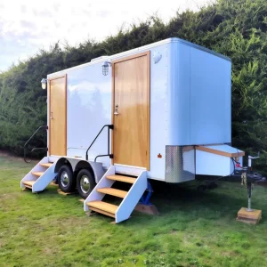 Wholesale Outdoor Portable Bathroom Units with Mobile Toilets Trailer for Camping Adventures