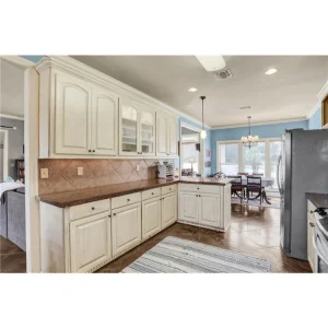 Cbmmart Smart Home Kitchen Customized Modern Storage Furniture Shaker Kitchen Cabinet