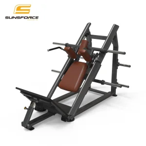 Hack Squat Machine