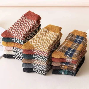 Meias de Moda Masculina com Bolinhas e Listras em Cores Escuras