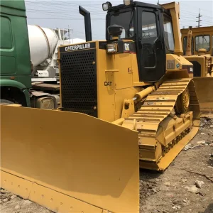 Bulldozer Original Usado D5m de Oruga Completa - Bulldozer para Humedales, Productos Especiales para Pantanos Peso de Trabajo 11 Toneladas Bulldozer de Segunda Mano