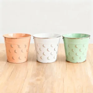 Wholesale Pastel Metal Planters with Embossed Crescent Patterns for Stylish Indoor Spaces VDLK5571 Manufacturer, Factory