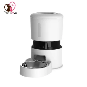 Automatic Smart Pet Feeder with Voice Recording and Remote Control