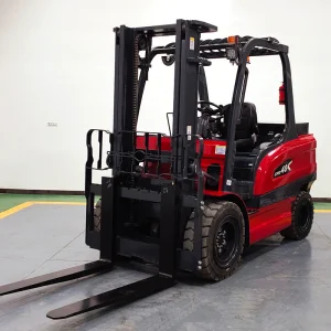 Electric Tow Tractor With Forklift For Airport And Factory Logistics