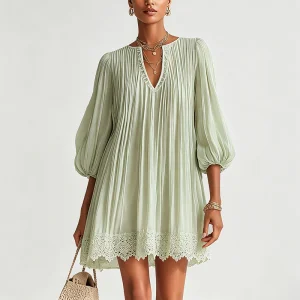 Vestido Mini de Manga Bufante com Decote em V e Barra de Renda Plissada Verde Claro, Vestido Casual Boêmio para Férias