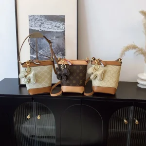 2025 New Luxury Fashion Wholesale High Quality Replica Online Shop Tote Bag Customized Logo PU Leather Wallet Designer Handbag Purse Women's Crossbody Bag