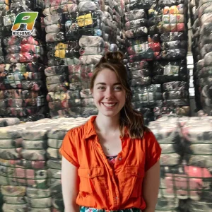 Jaqueta de jeans de segunda mão para mulheres